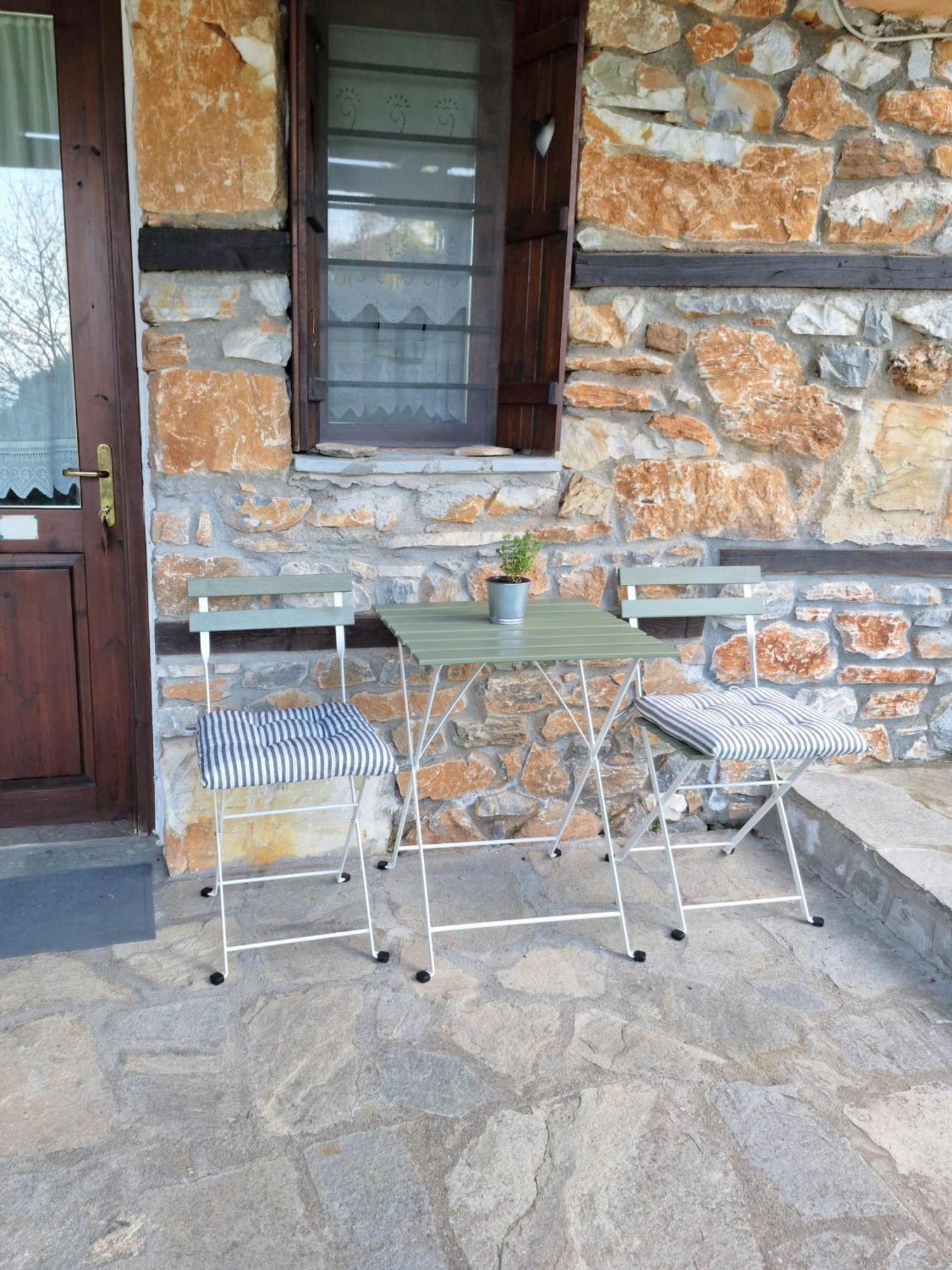 Kastania Gi Appartement Palaios Panteleimonas Buitenkant foto